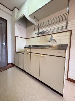 �y���̑��z�@�o�X�^�V�����[