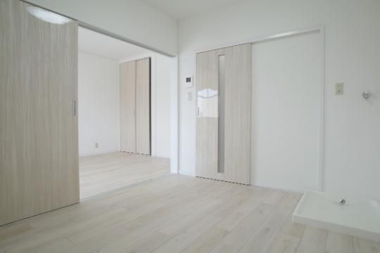 �y���̑��z�@���r���O