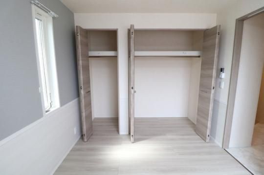 �y���̑��z�@306�@�N���[�[�b�g