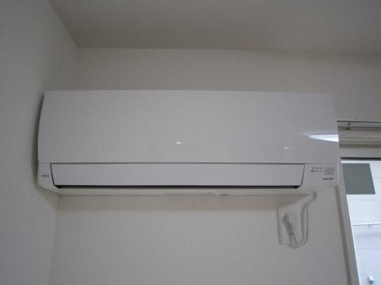 �y���̑��z�@107�@�G�A�R��