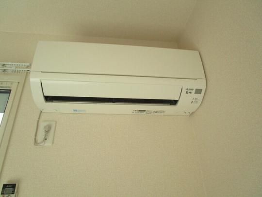 �y���̑��z�@�G�A�R��