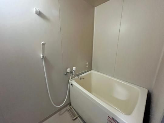 �y���̑��z�@�o�X�^�V�����[