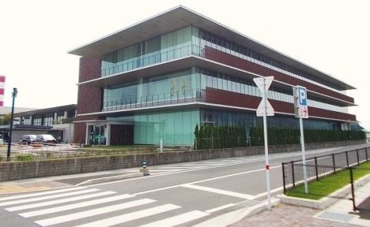 �y���Ӂz�@��������F1000m