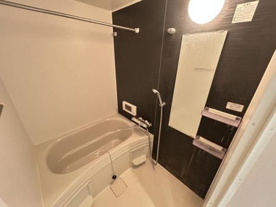 �y���̑��z�@�o�X�^�V�����[