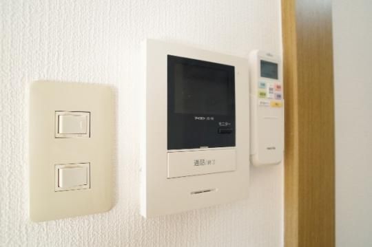 �y���̑��z�@�Z�L�����e�B