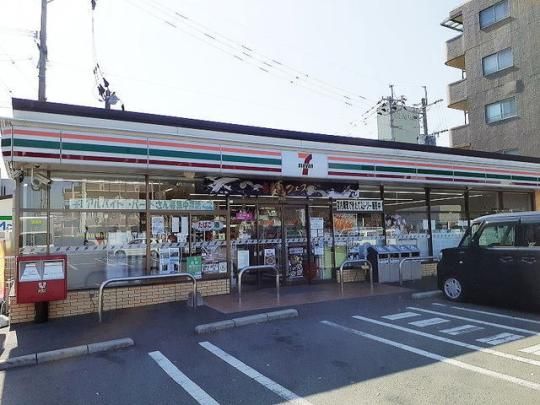 �y���Ӂz�@�Z�u���C���u�����ʒc�n�X�F300m