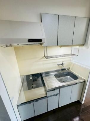 �y���̑��z�@�L�b�`��