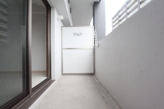 �y���̑��z�@�o���R�j�[