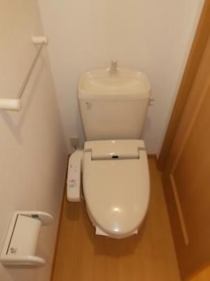 �y���̑��z�@�g�C��