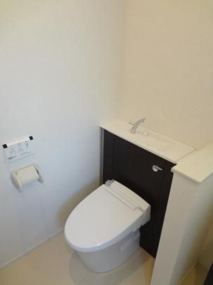 �y���̑��z�@�g�C��