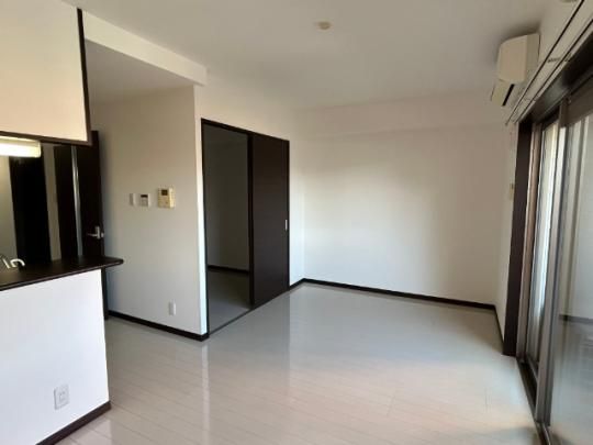 �y���̑��z�@���r���O