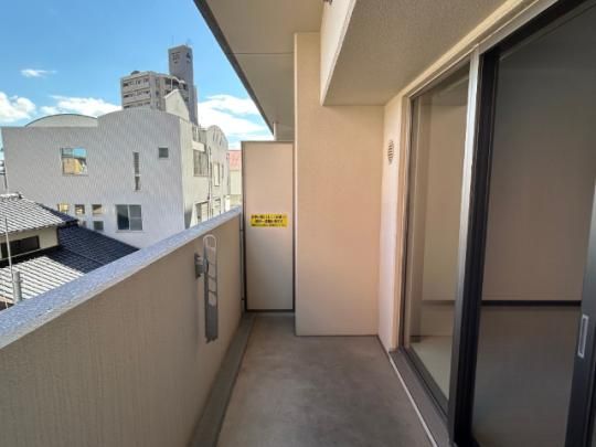 �y���̑��z�@�o���R�j�[