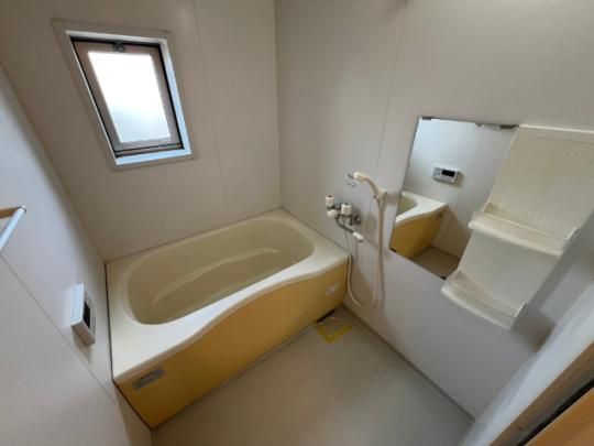 �y���̑��z�@�o�X�^�V�����[