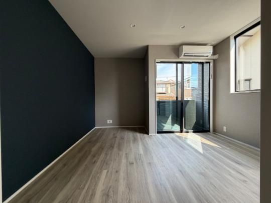 �y���̑��z�@���r���O