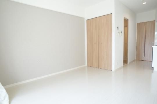 �y���̑��z�@���r���O