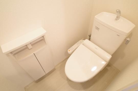 �y���̑��z�@�g�C��