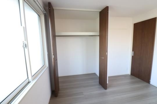 �y���̑��z�@203�N���[�[�b�g