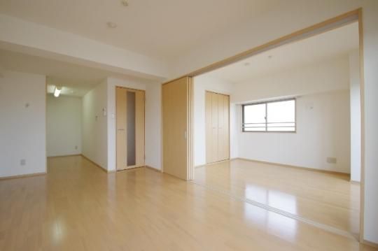 �y���̑��z�@���r���O