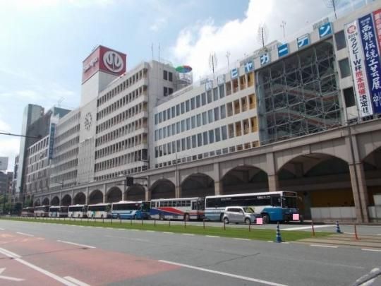 �y���Ӂz�@�߉��S�ݓX�F1300m