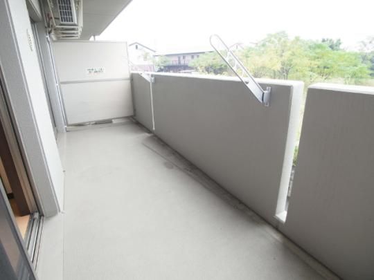 �y���̑��z�@�o���R�j�[