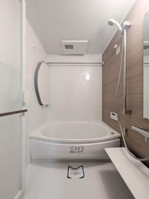 �y���̑��z�@�o�X�^�V�����[