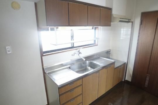 �y���̑��z�@�L�b�`��