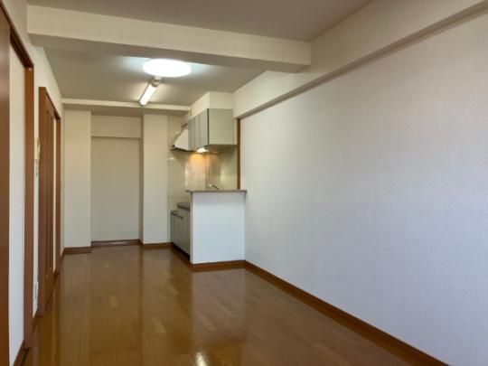 �y���̑��z�@���r���O