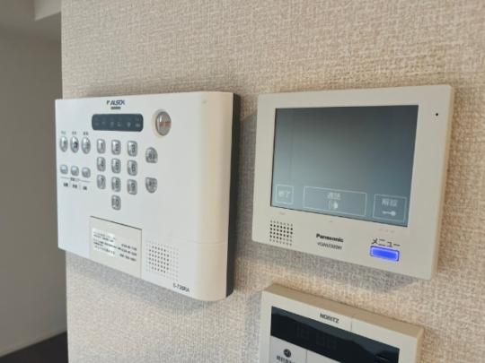 �y���̑��z�@�Z�L�����e�B