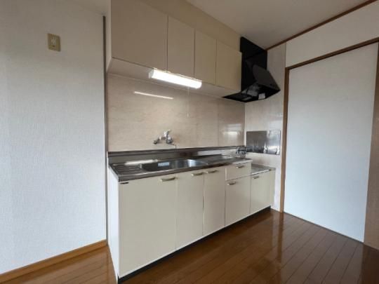 �y���̑��z�@�L�b�`��