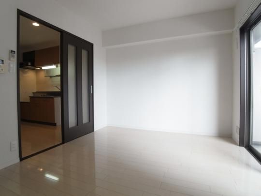 �y���̑��z�@���r���O