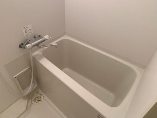 �y���̑��z�@�o�X�^�V�����[