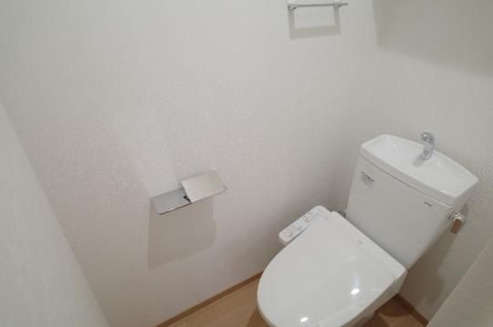 �y���̑��z�@�g�C��