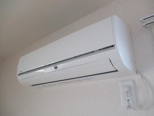 �y���̑��z�@�G�A�R��