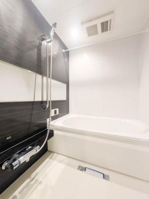 �y���̑��z�@�o�X�^�V�����[