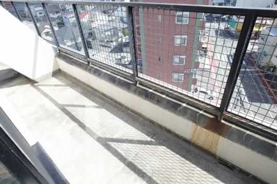 �y���̑��z�@�o���R�j�[