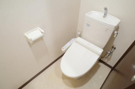 �y���̑��z�@�g�C��