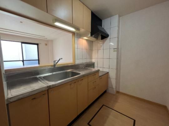 �y���̑��z�@�L�b�`��