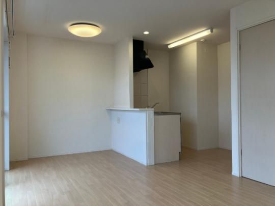 �y���̑��z�@���r���O