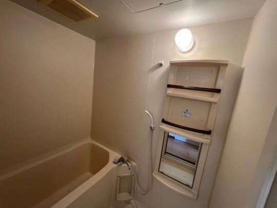 �y���̑��z�@�o�X�^�V�����[