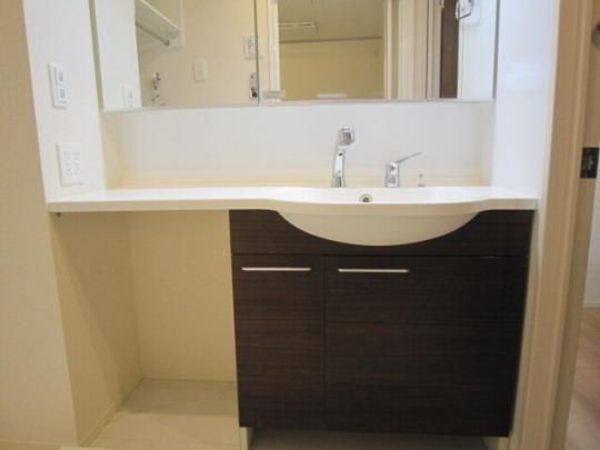 �y���̑��z�@201�@�������ʉ��ϑ�