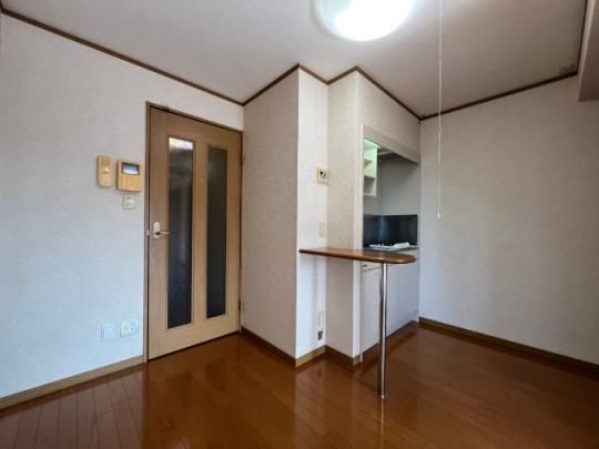 �y���̑��z�@���r���O