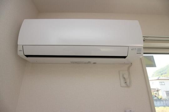 �y���̑��z�@201�@�G�A�R��