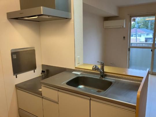 �y���̑��z�@�L�b�`��