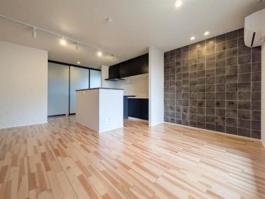 �y���̑��z�@���r���O