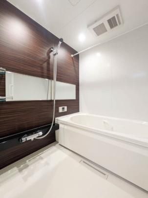 �y���̑��z�@�o�X�^�V�����[