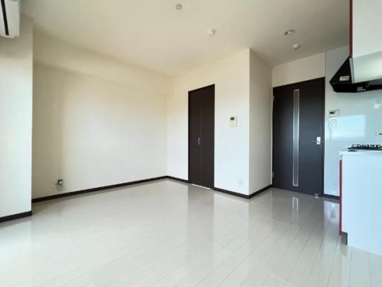 �y���̑��z�@���r���O