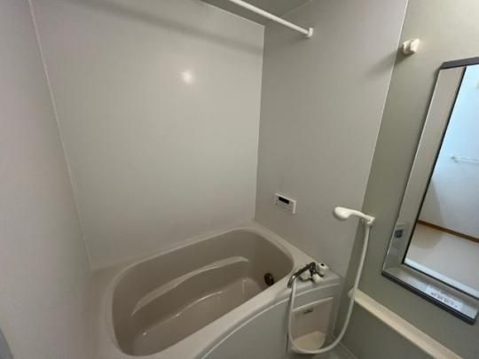 �y���̑��z�@�o�X�^�V�����[