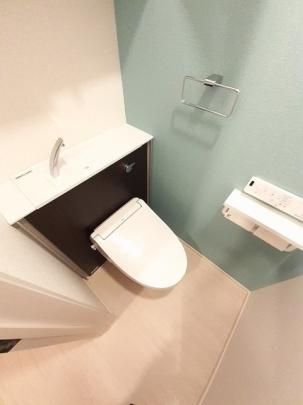 �y���̑��z�@�g�C��