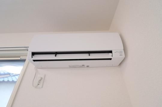 �y���̑��z�@103�@�G�A�R��