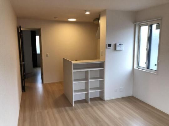 �y���̑��z�@B101�@�L�b�`�������[�X�y�[�X